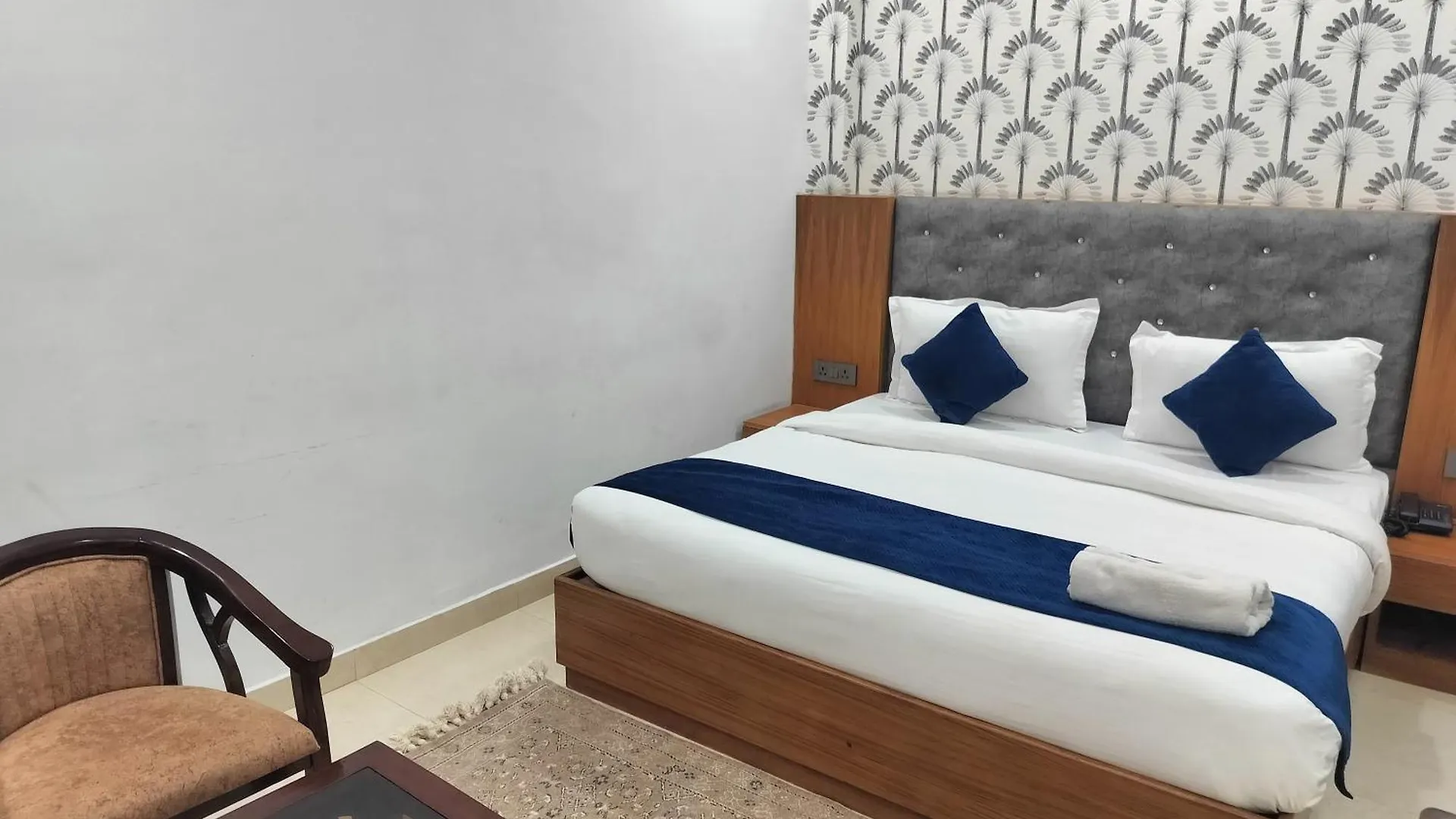 Hotel Lotus At Delhi Airport New Delhi