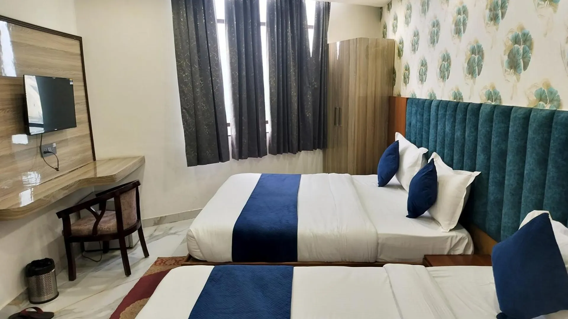 Hotel Lotus At Delhi Airport New Delhi 3*,  India