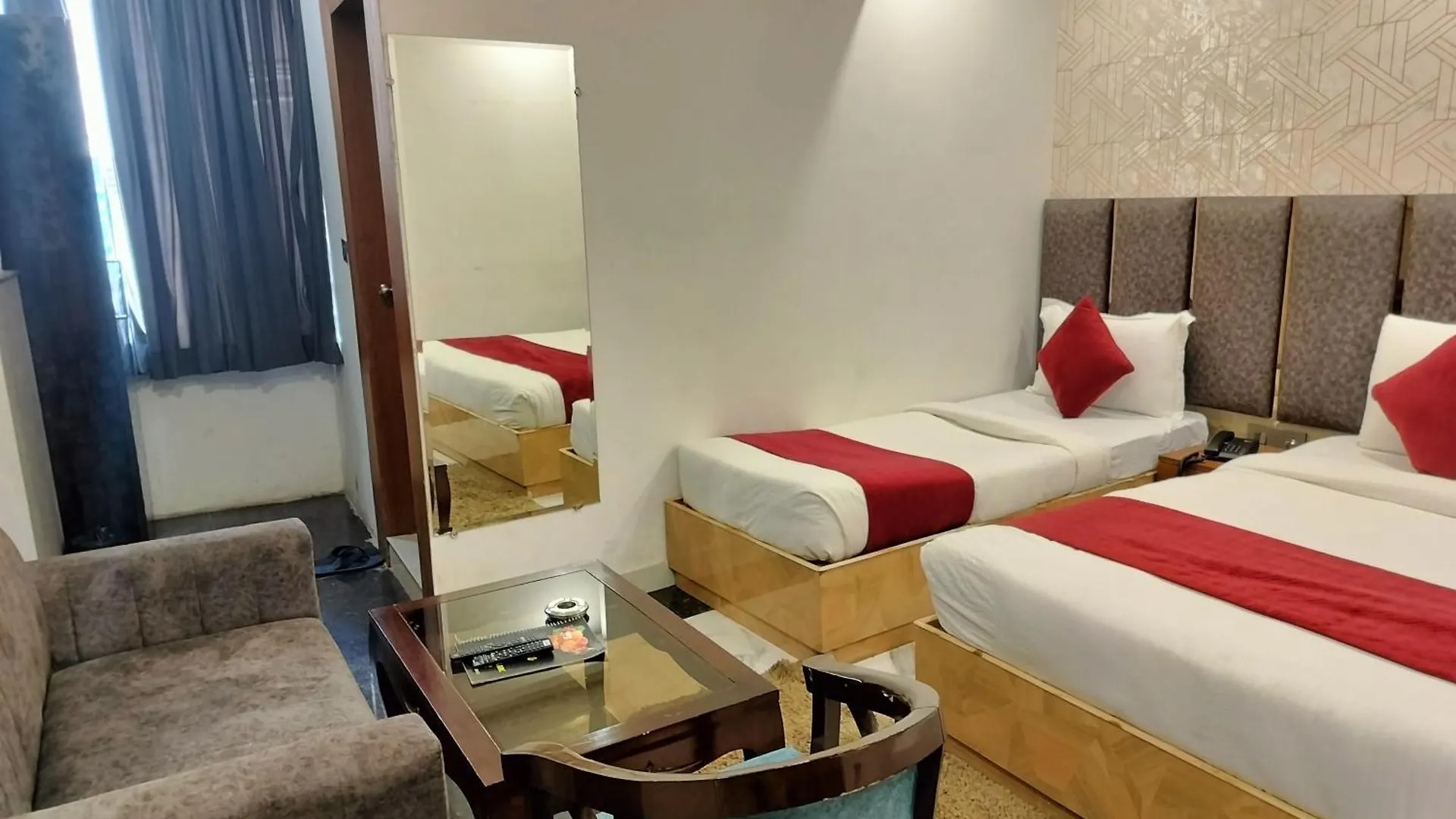 Hotel Lotus At Delhi Airport New Delhi 3*,